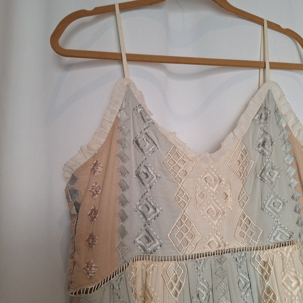 Love Sam Cream And Ice Blue With Lace And Embroidery Spaghetti Strap Midi Dress - Picture 3 of 9
